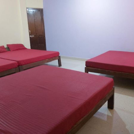 Calangute Pristine Hotel Kültér fotó